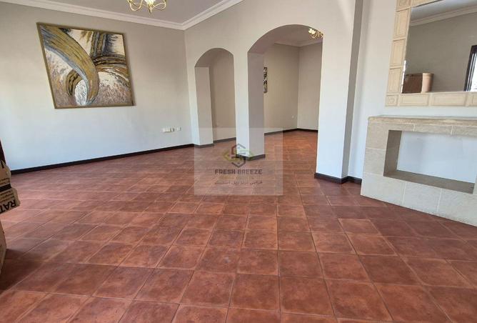 54689854 - Property Image 3