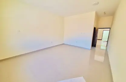Villa - 3 Bedrooms - 3 Bathrooms for rent in Old Airport Road - Old Airport Road - Doha