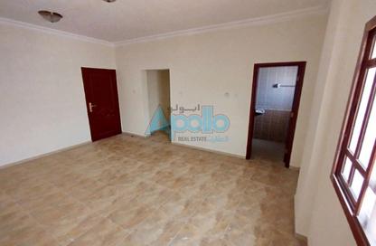 Apartment - 2 Bedrooms - 2 Bathrooms for rent in Muntazah 7 - Al Muntazah - Doha