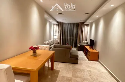 Apartment - 1 Bedroom - 1 Bathroom for rent in Zig Zag Towers - West Bay - Doha