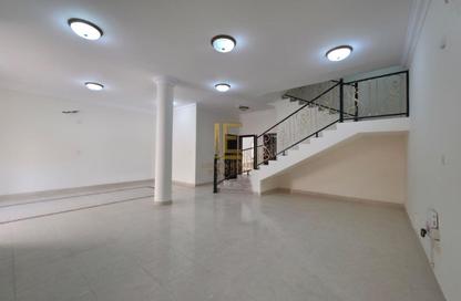 Villa - 4 Bedrooms - 4 Bathrooms for rent in Al Maamoura - Al Maamoura - Doha
