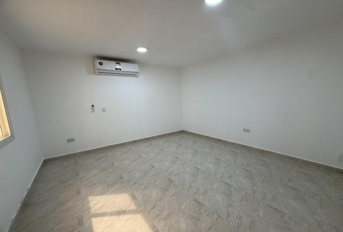 54056180 - Property Main Image