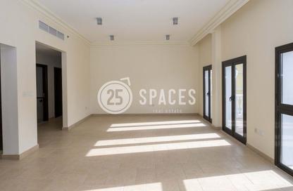 Apartment - 3 Bedrooms - 4 Bathrooms for rent in Carnaval - Qanat Quartier - The Pearl Island - Doha