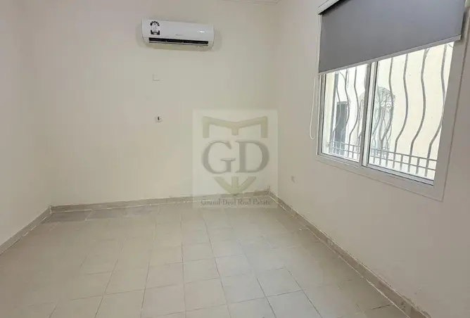 63133384 - Property Image 3