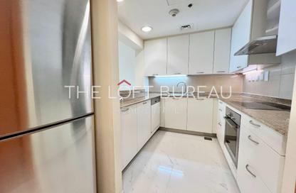 Apartment - 3 Bedrooms - 3 Bathrooms for rent in Viva East - Viva Bahriyah - The Pearl Island - Doha