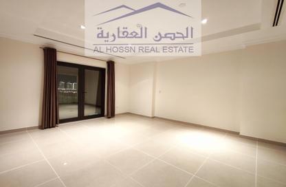 Apartment - 1 Bedroom - 2 Bathrooms for rent in Tuscan Tower - Porto Arabia - The Pearl Island - Doha