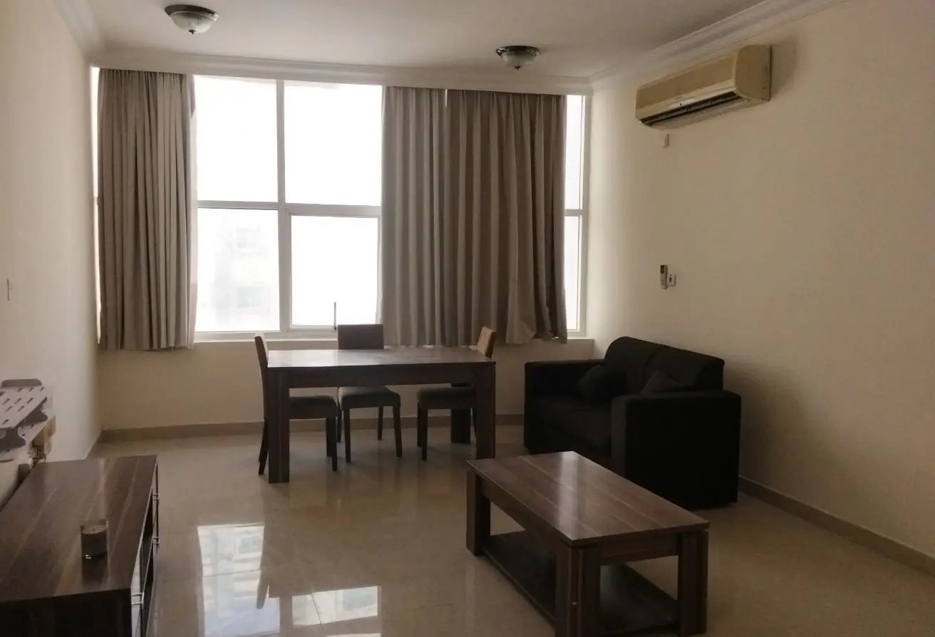62350190 - Property Main Image