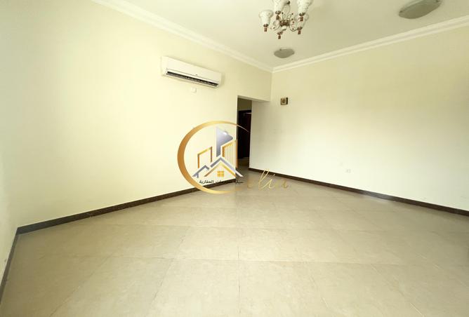 55277146 - Property Main Image