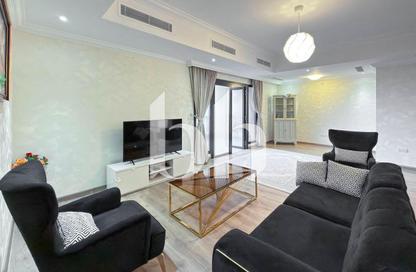Apartment - 2 Bedrooms - 3 Bathrooms for sale in West Porto Drive - Porto Arabia - The Pearl Island - Doha