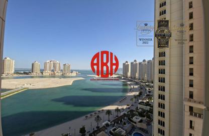 Apartment - 2 Bedrooms - 3 Bathrooms for rent in Viva West - Viva Bahriyah - The Pearl Island - Doha