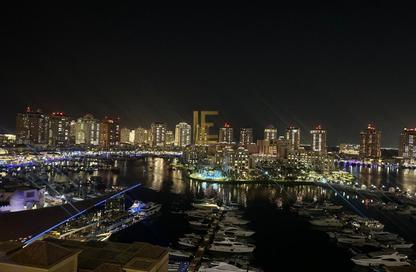 شقة - 2 غرف نوم - 3 حمامات للايجار في بورتو أرابيا - جزيرة اللؤلؤة - الدوحة