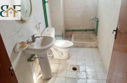 Apartment - 3 Bedrooms - 3 Bathrooms for rent in Najma Street - Najma - Doha