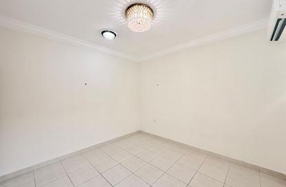 Apartment - 3 Bedrooms - 2 Bathrooms for rent in Old Airport Residential Apartments - Old Airport Road - Doha
