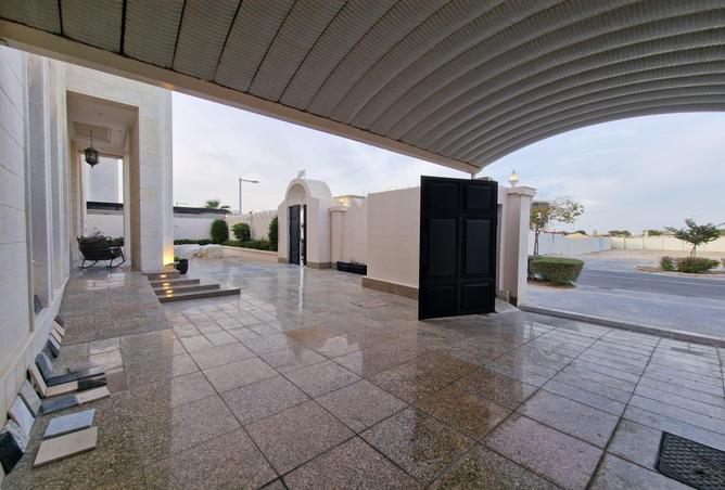 53190930 - Property Image 2