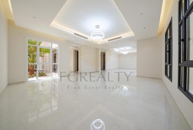 61560806 - Property Image 2