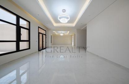 Villa - 7 - 7+ for sale in Wadi Al Markh - Muraikh - AlMuraikh - Doha