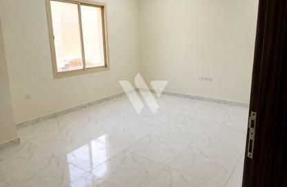 Villa - 5 Bedrooms - 5 Bathrooms for rent in Souk Al gharaffa - Al Gharrafa - Doha