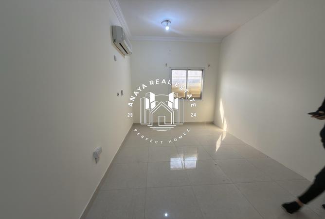 2Olzv6yE9tw - Property Image 2