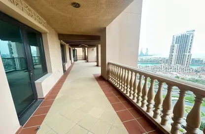Apartment - 4 Bedrooms - 6 Bathrooms for rent in East Porto Drive - Porto Arabia - The Pearl Island - Doha