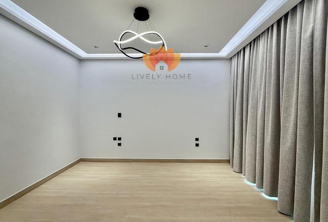 55378861 - Property Image 3