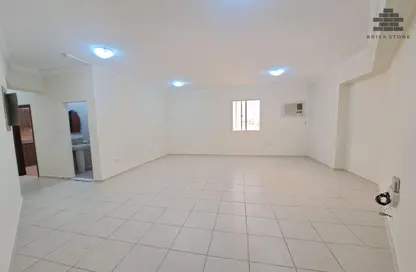 Apartment - 3 Bedrooms - 3 Bathrooms for rent in Muntazah 19 - Al Muntazah - Doha