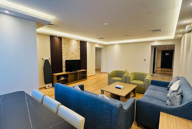 985281 - Property Main Image