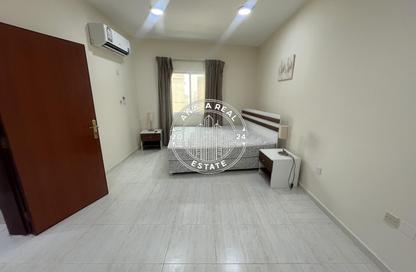 Apartment - 1 Bedroom - 1 Bathroom for rent in Umm Ghwailina Comm - Umm Ghuwalina - Umm Ghuwailina - Doha