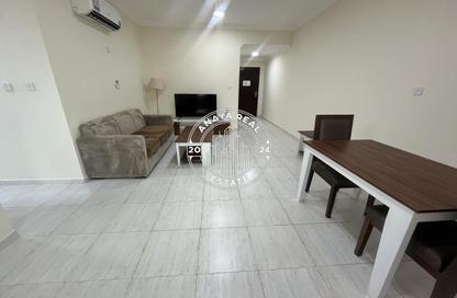 Apartment - 1 Bedroom - 1 Bathroom for rent in Umm Ghwailina Comm - Umm Ghuwalina - Umm Ghuwailina - Doha