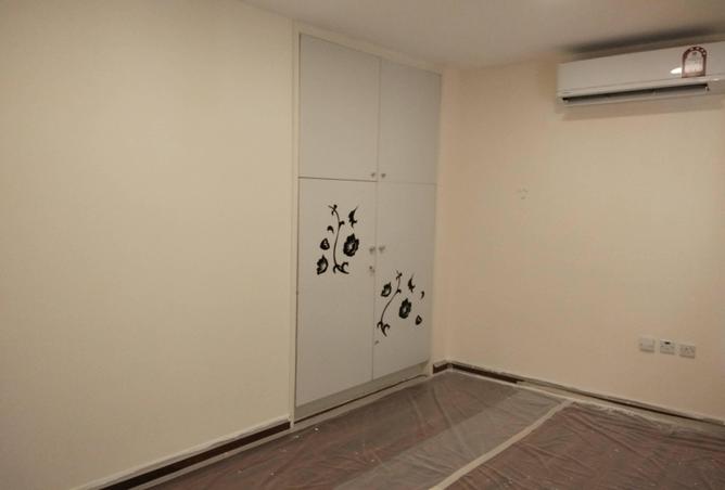 1027573 - Property Image 3