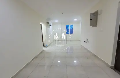 شقة - 3 غرف نوم - 3 حمامات للايجار في شارع المطار القديم - طريق المطار القديم - الدوحة