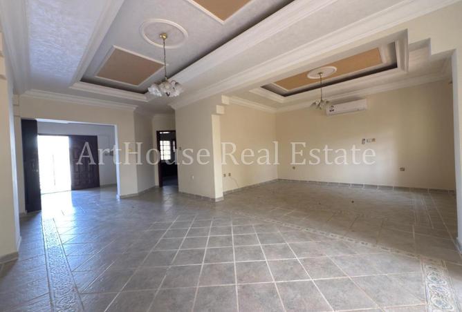 52315955 - Property Image 3