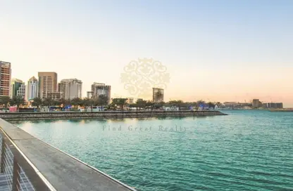 Apartment - 1 Bedroom - 2 Bathrooms for sale in Lusail Residence - Marina District - Lusail