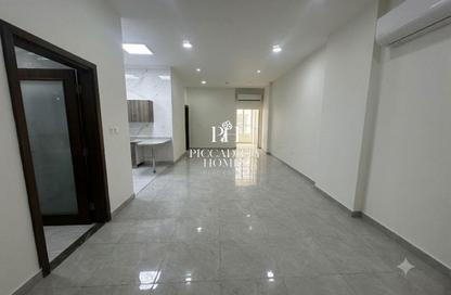 Apartment - 3 Bedrooms - 3 Bathrooms for rent in West Walk - Al Waab - Doha
