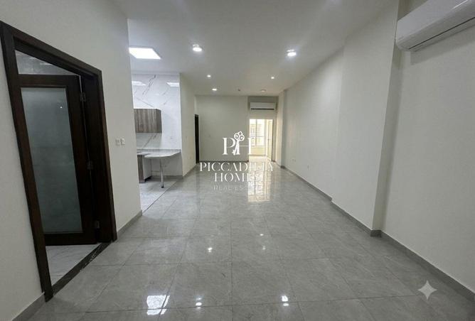 56671251 - Property Main Image