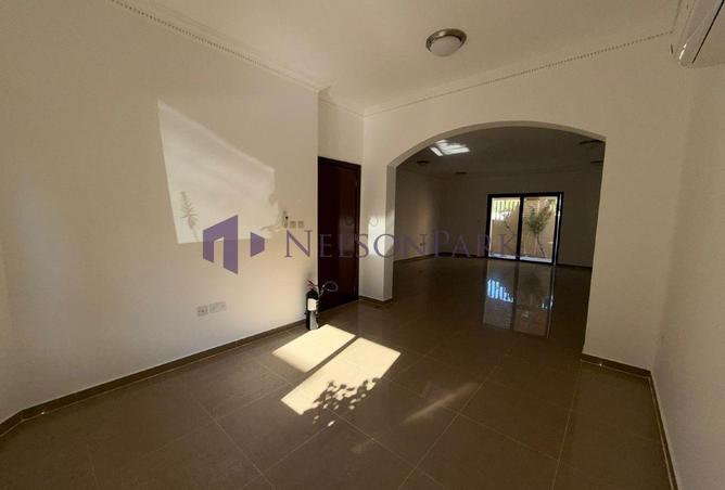 53619230 - Property Image 3