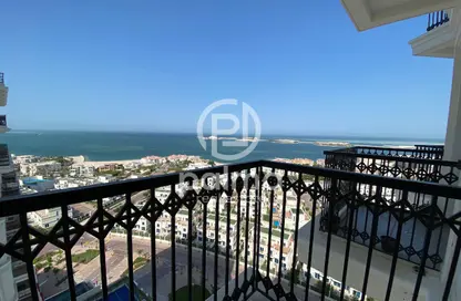 Apartment - 2 Bedrooms - 4 Bathrooms for sale in Floresta Gardens - Floresta Gardens - The Pearl Island - Doha