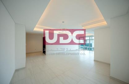 Apartment - 3 Bedrooms - 4 Bathrooms for sale in Crystal Residence - Gewan Island - The Pearl Island - Doha