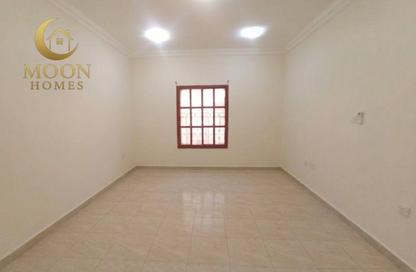 Apartment - 1 - 2 for rent in Old Al Ghanim - Al Ghanim - Doha