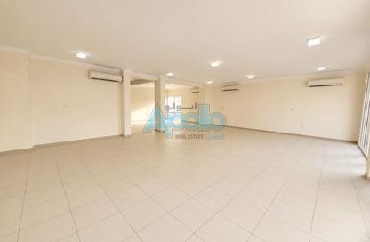 Villa - 4 Bedrooms - 5 Bathrooms for rent in Al Thumama - Al Thumama - Doha