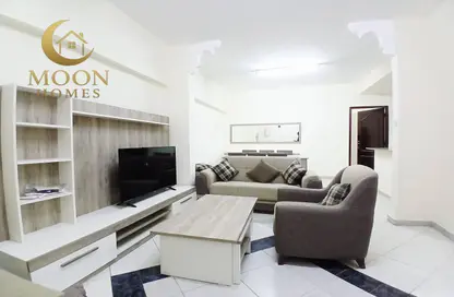 Apartment - 2 Bedrooms - 2 Bathrooms for rent in Old Salata - Salata - Doha
