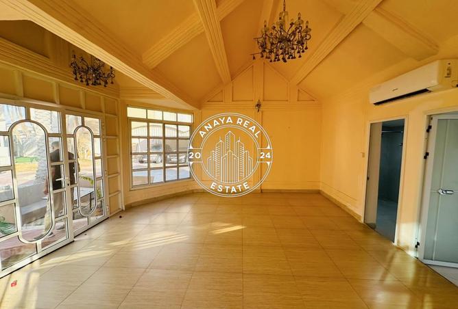 58043684 - Property Main Image
