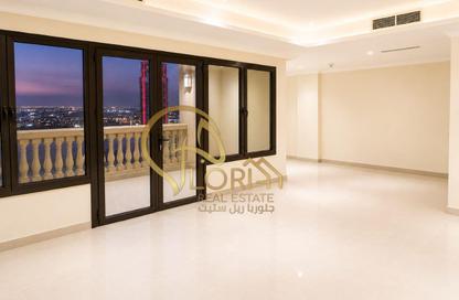 Apartment - 3 Bedrooms - 4 Bathrooms for rent in East Porto Drive - Porto Arabia - The Pearl Island - Doha