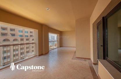 Apartment - 1 Bedroom - 2 Bathrooms for sale in West Porto Drive - Porto Arabia - The Pearl Island - Doha Apartment - 1 Bedroom - 2 Bathrooms for sale in West Porto Drive - Porto Arabia - The Pearl Island - Doha