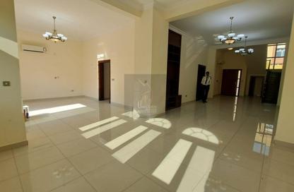 Compound - 5 Bedrooms - 5 Bathrooms for rent in Bu Hamour Street - Abu Hamour - Doha Compound - 5 Bedrooms - 5 Bathrooms for rent in Bu Hamour Street - Abu Hamour - Doha