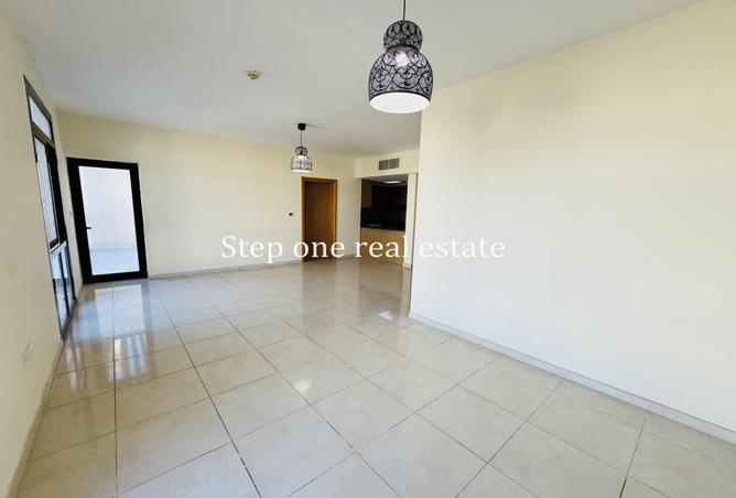 60894112 - Property Image 2