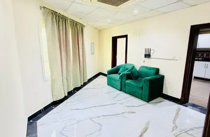 Apartment - 2 Bedrooms - 2 Bathrooms for rent in Al Mansoura - Al Mansoura - Doha