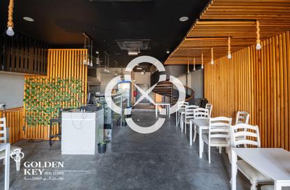 Shop - Studio - 1 Bathroom for rent in Fereej Kulaib - Doha