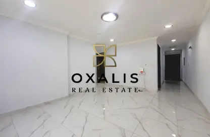 Apartment - 2 Bedrooms - 2 Bathrooms for rent in Bin Omran 35 - Fereej Bin Omran - Doha
