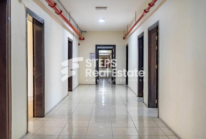 53668131 - الصورة الرئيسية للعقار