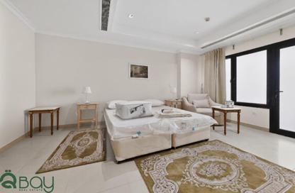 Apartment - 1 Bedroom - 2 Bathrooms for rent in East Porto Drive - Porto Arabia - The Pearl Island - Doha